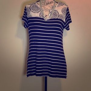 Hatley T- shirt size large